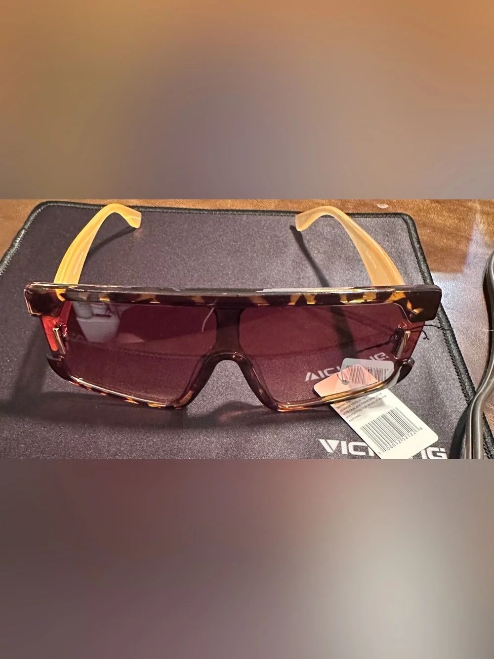 Tortoiseshell Sunglasses with Amber Temples and Brown Lenses S36